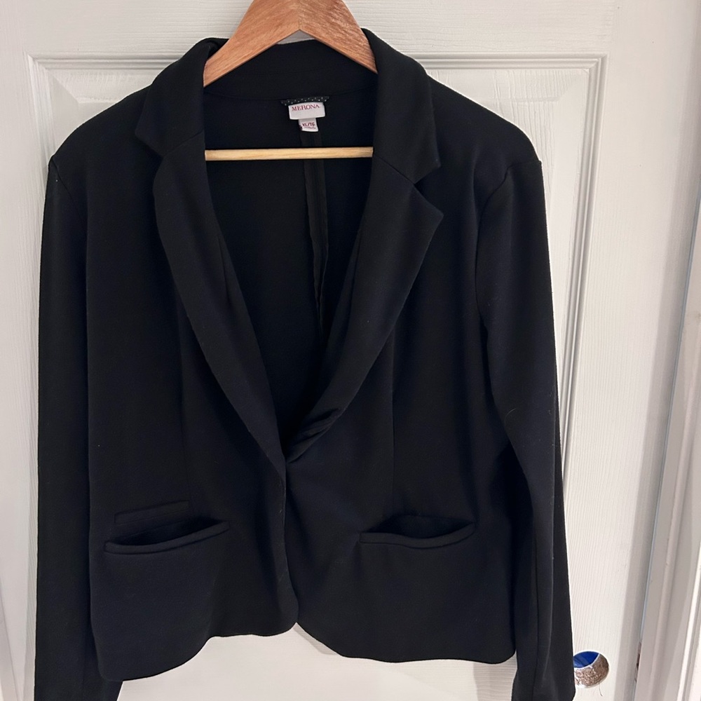 Merona Women's Black Blazer